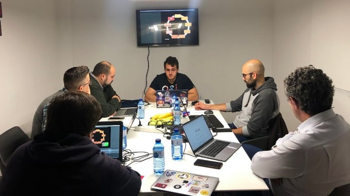 Metodologías para lanzar un MVP crypto a través de nuestros programas presenciales