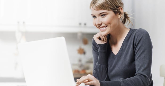 La plateforme d’apprentissage en ligne pour les prothésistes et les chirurgiens-dentistes