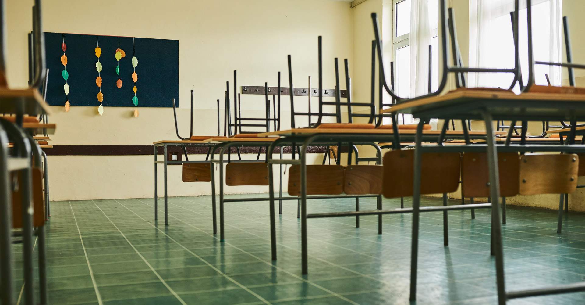 [Image: empty-covid-classroom.jpg]