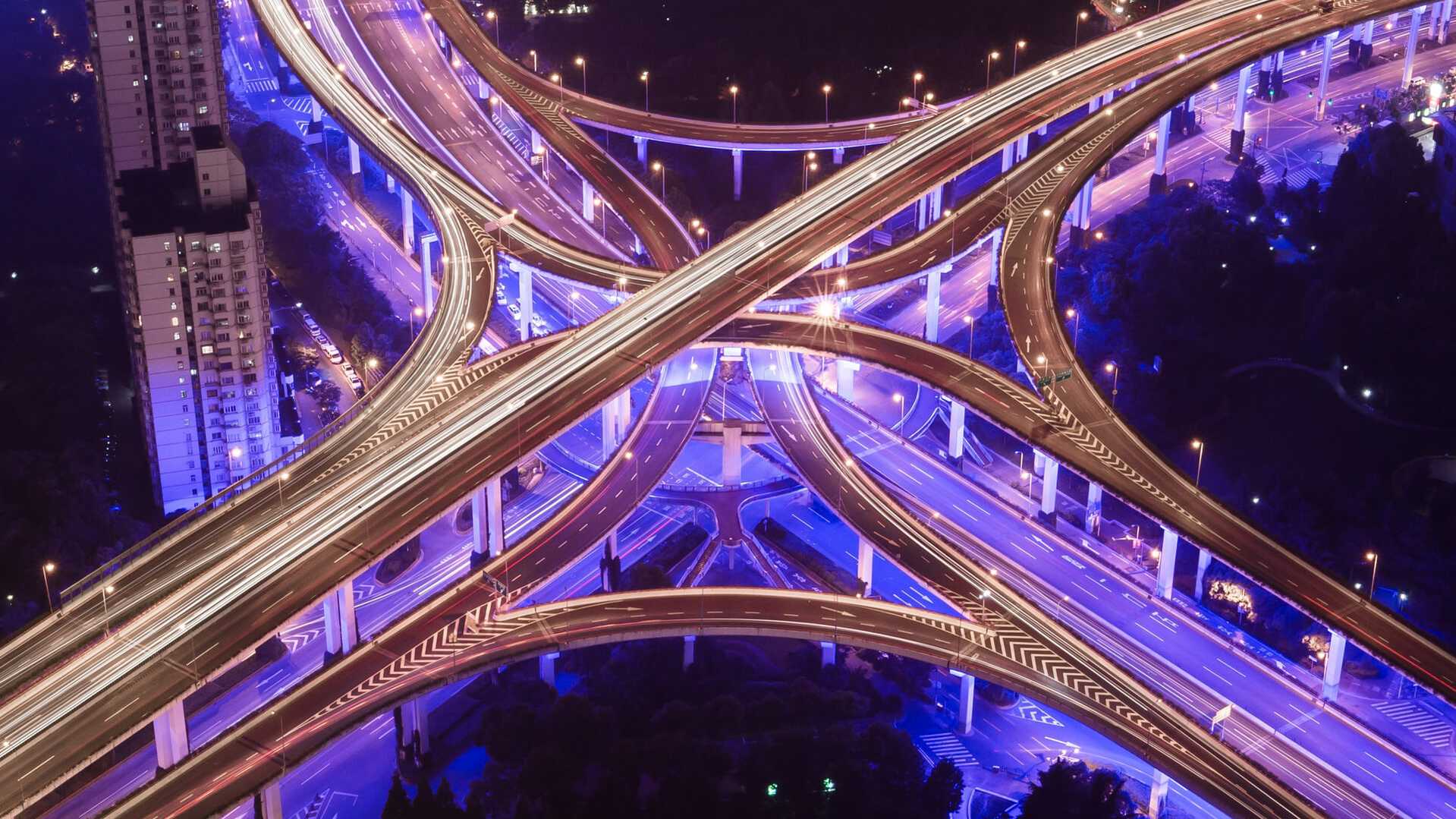 banner-violet-highway-night