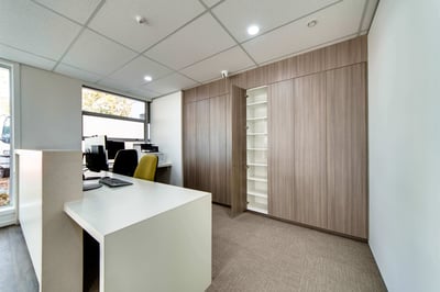 dental reception space