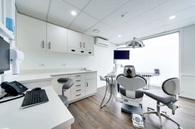 dental treatment room layout
