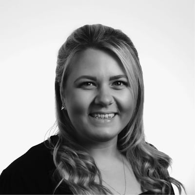 headshot-zoe-2020