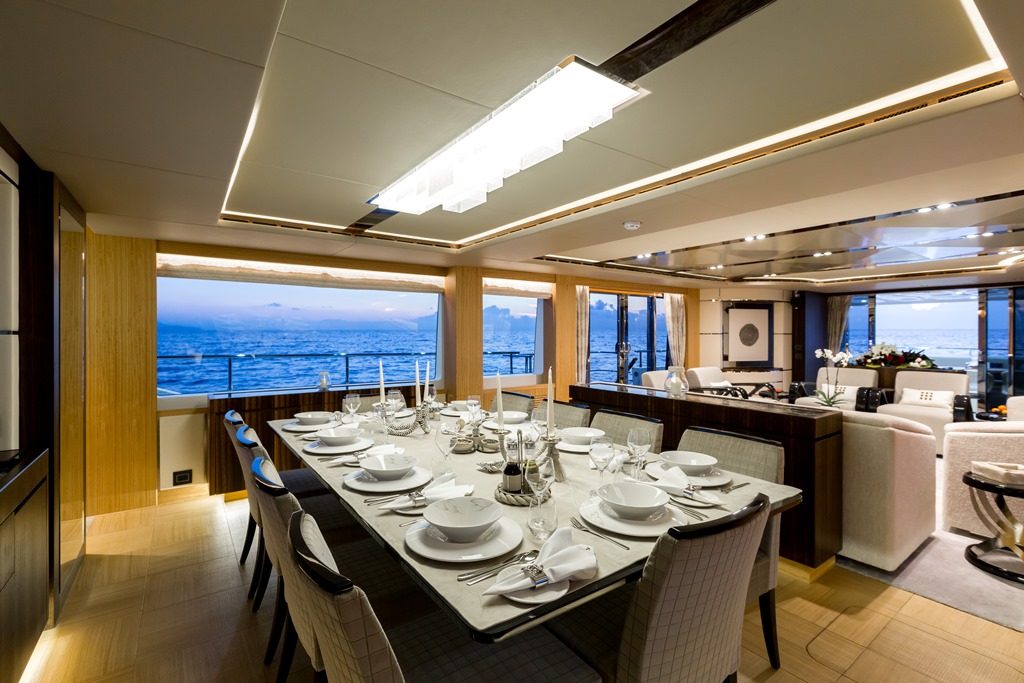 Majesty 110, France (28)