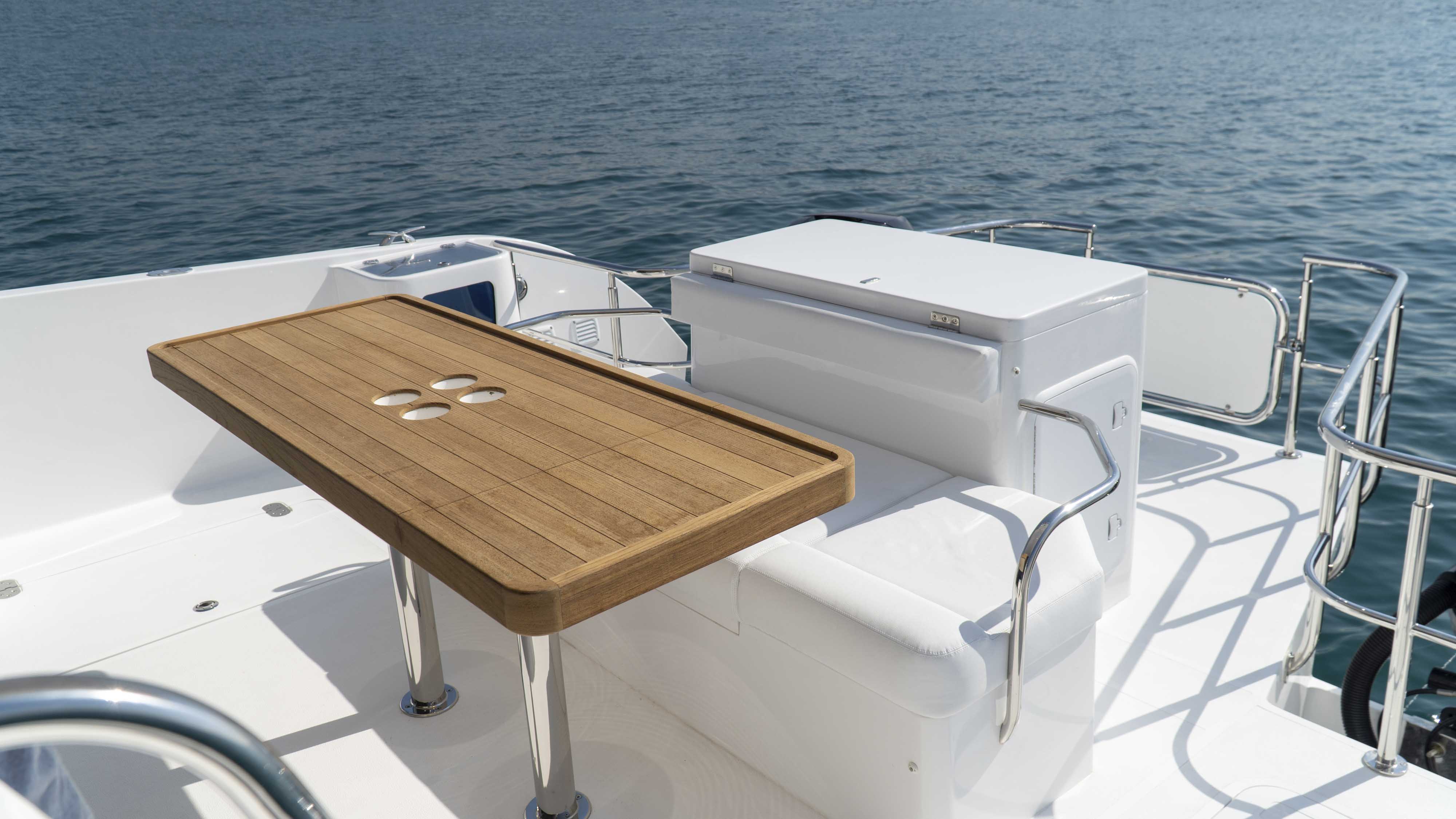 Aft Seating Area (1)