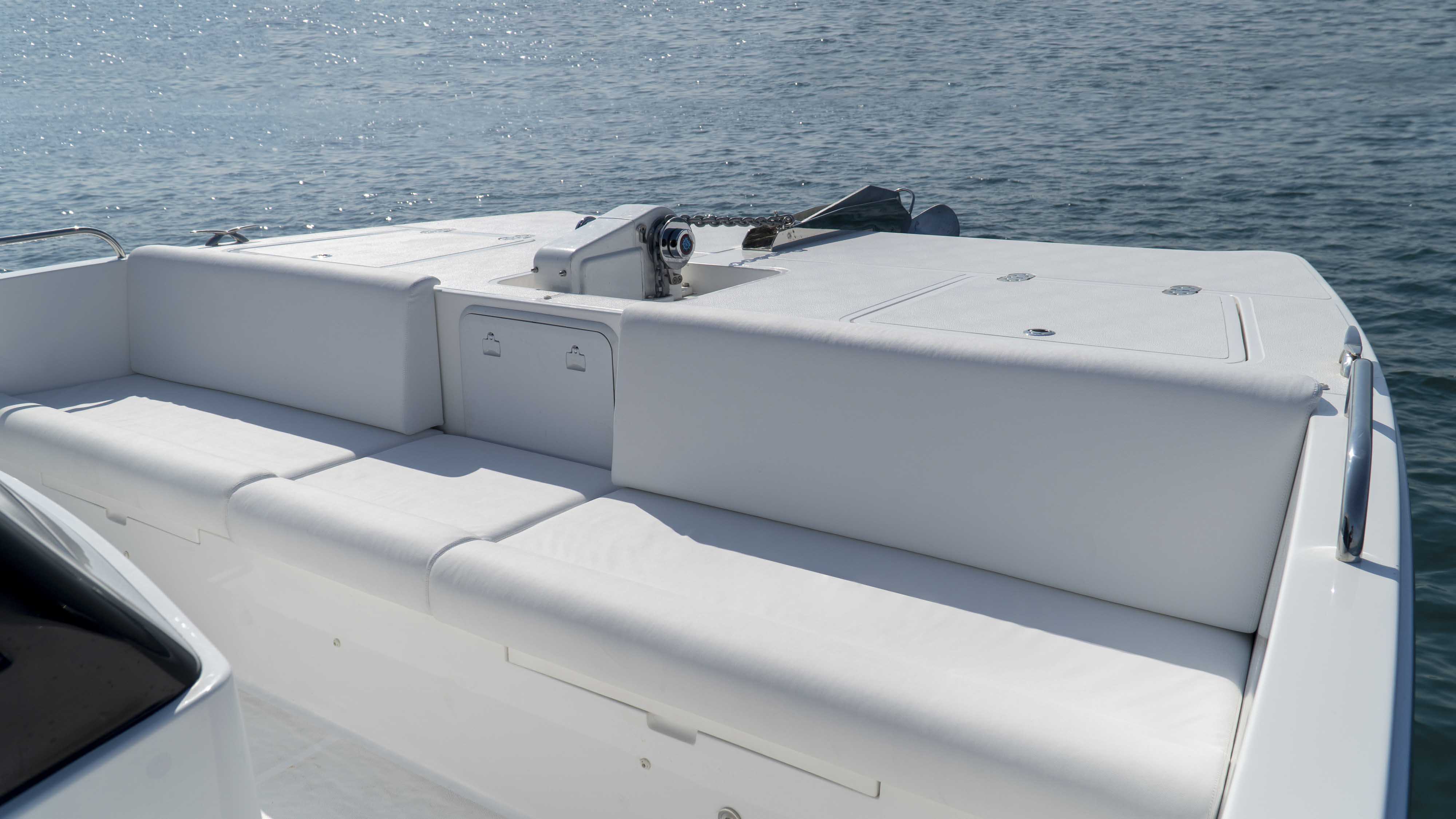 Bow Seating Area (1)
