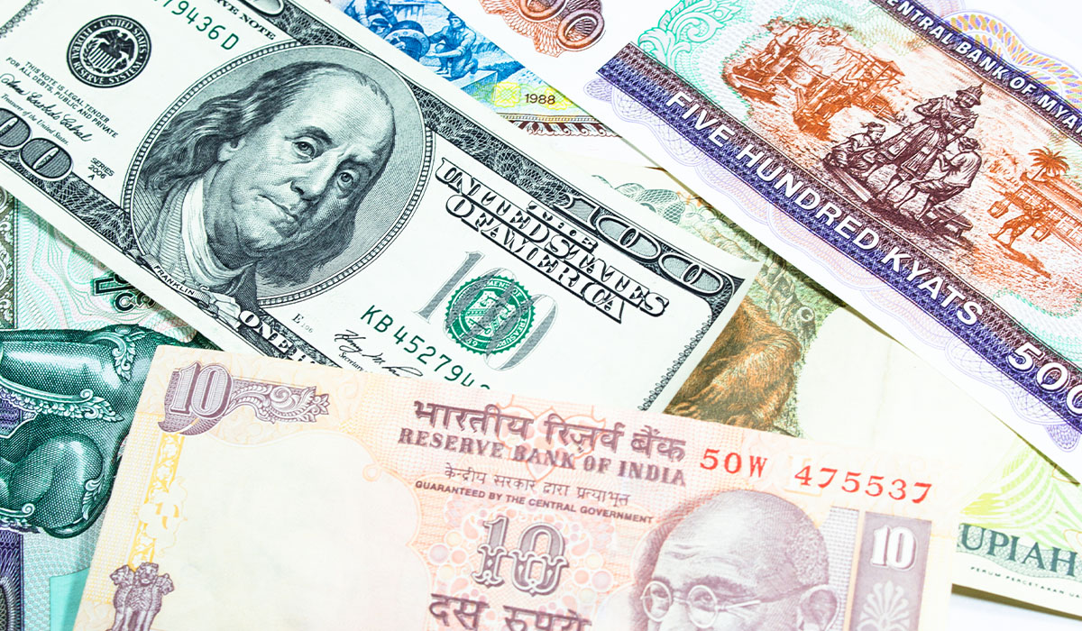 Currency Exchange Blog Cover Image