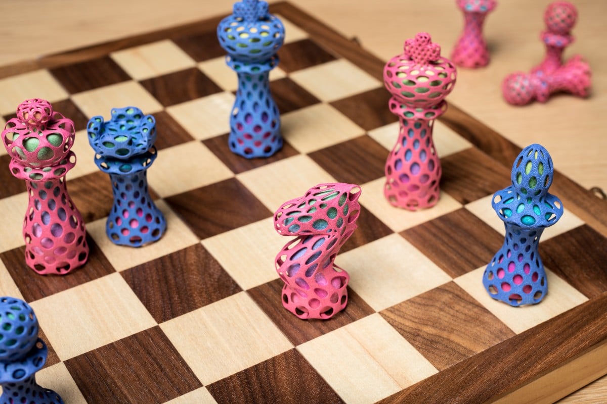 Full color chess pieces printed with the HP Jet Fusion 500