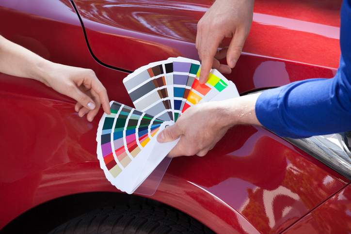 rigidez Cereal Catedral Pintura por código de colores para coches: ¿cómo hallarla en tu coche?
