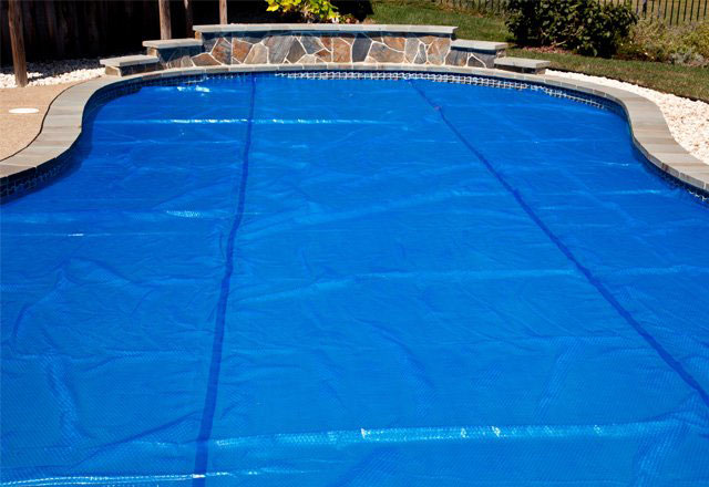 Materiales utilizados para fabricar cubiertas para piscinas