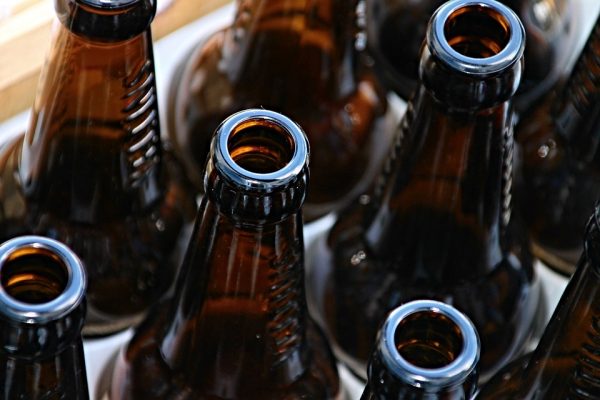 kegworks-5-fun-ways-open-beer-without-bottle-opener-4