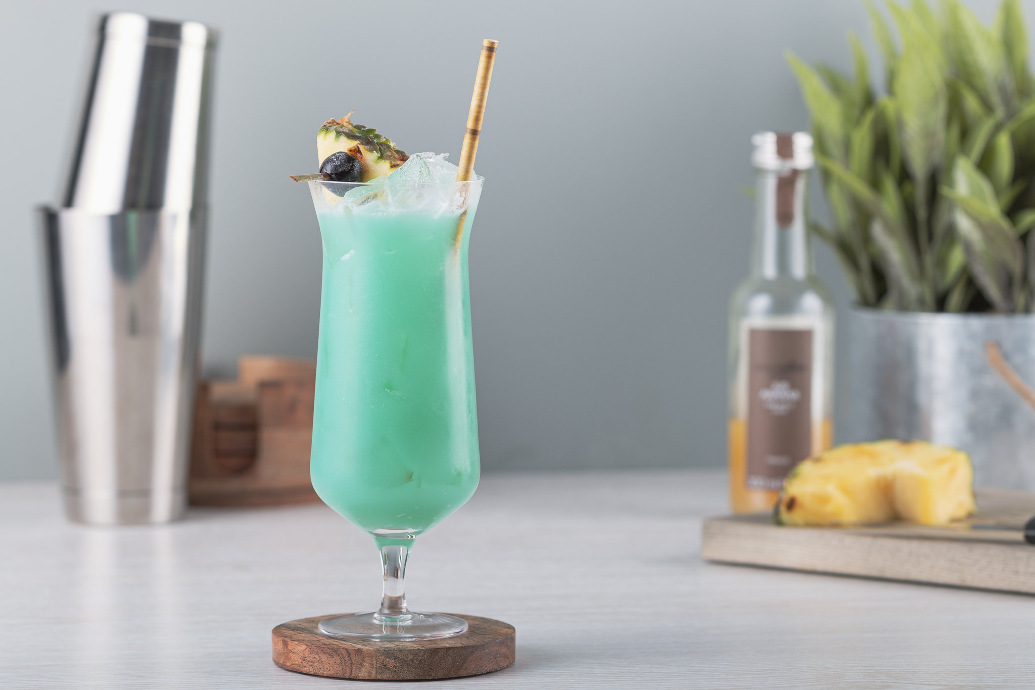 blue hawaiian tiki cocktail