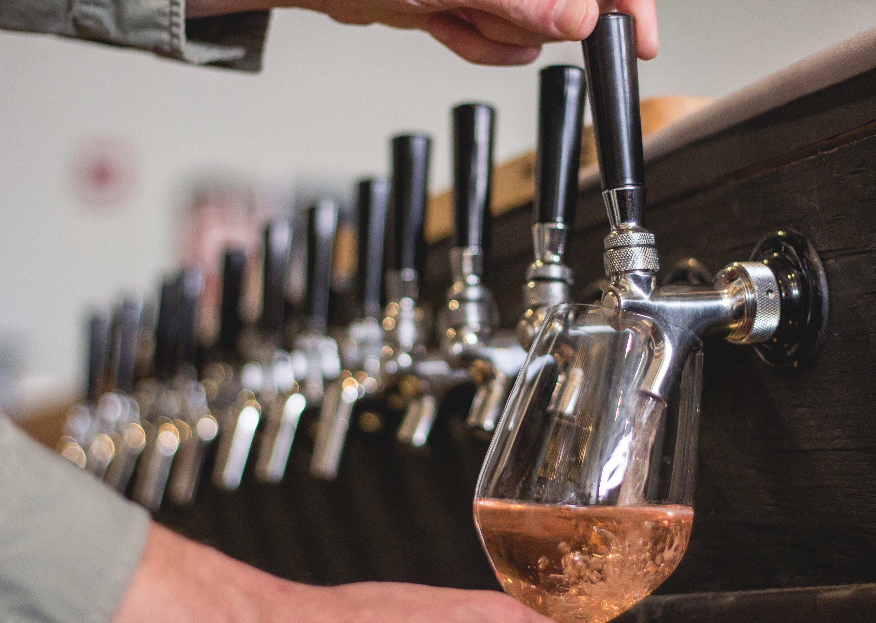 Wine on Tap Is a Win-Win for Bars and Patrons