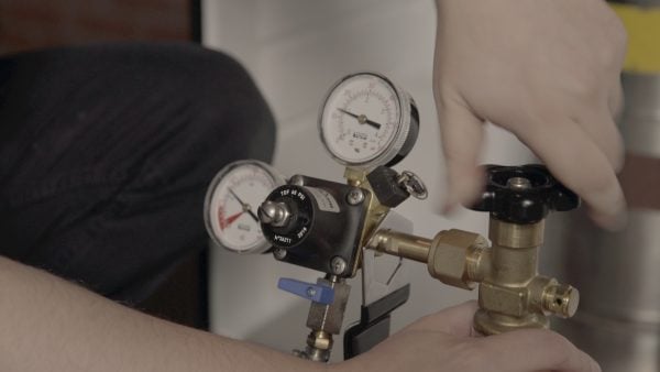 Step 8- Attach regulator to CO2 tank by CO2 inlet nut