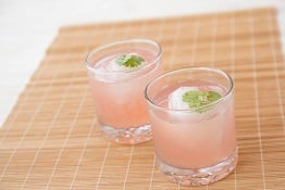 Grapefruit Gin & Tonic Cocktail Recipe
