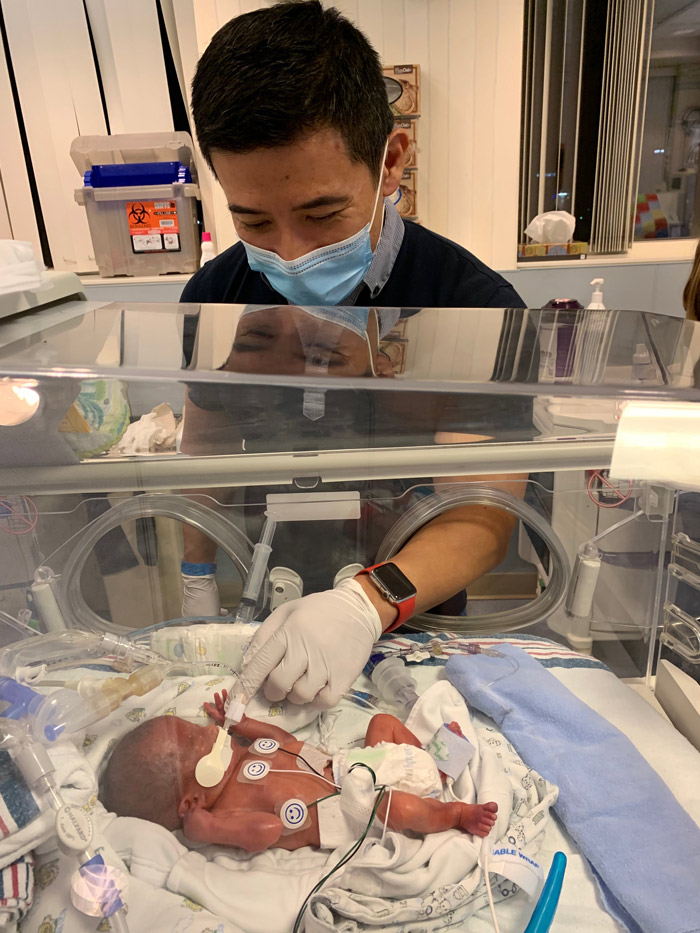 micro-preemie-twins-lgbtq-dads-5