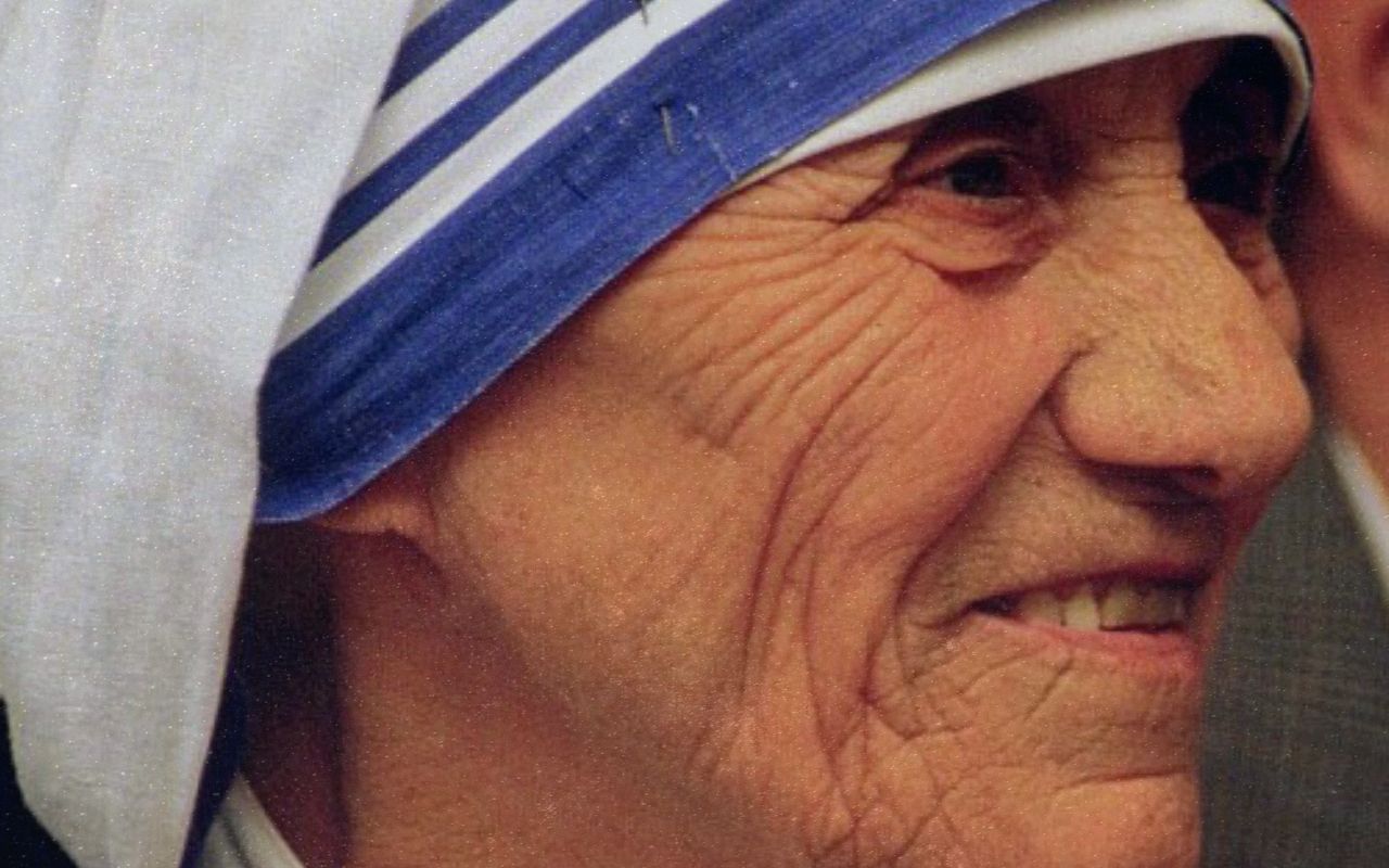 Mother Teresa S Miracles How She Was Declared A Saint