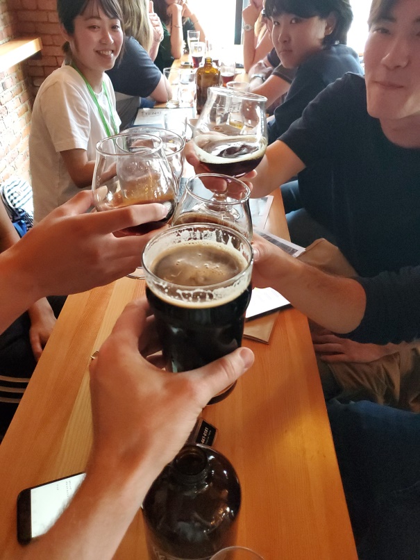GV Students grab a pint at a local pub