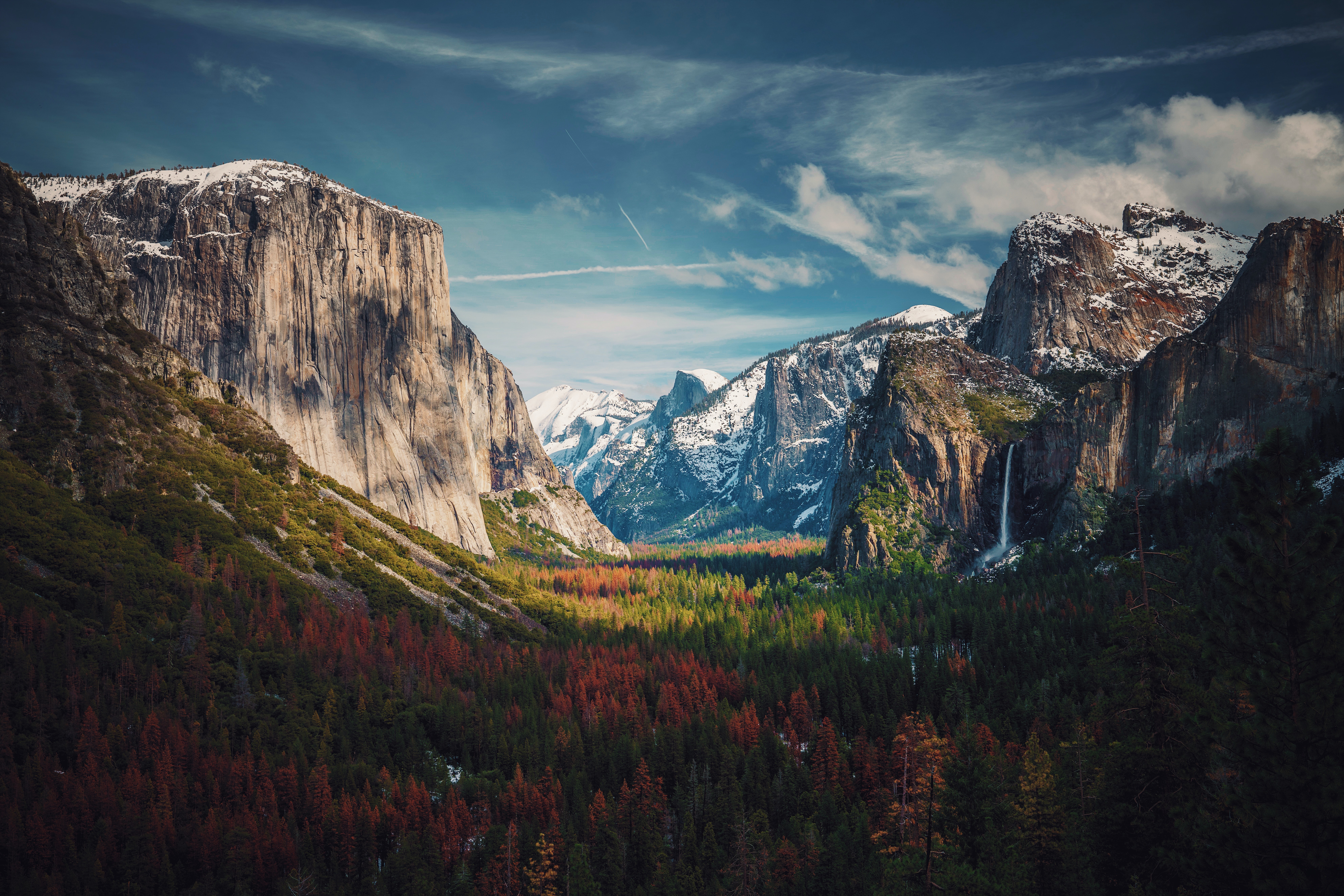 Yosemite National Park looks like a surreal fairyland.
