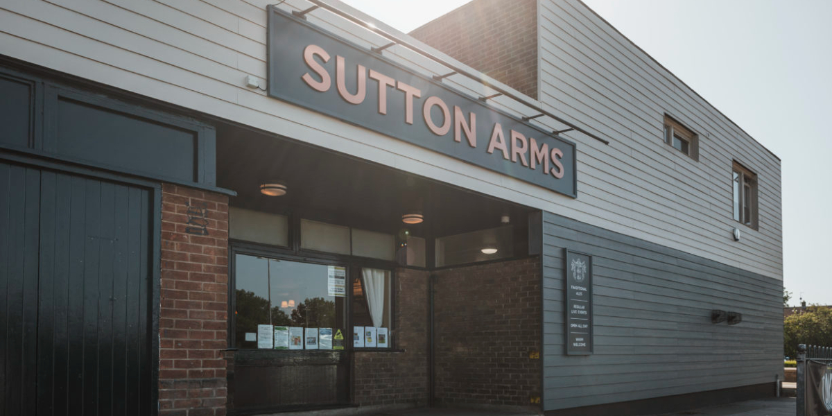 North-Point-Exteriors34-1225x817pub-sign-2x1